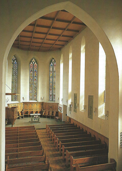 kirche innen blick auf chor 01